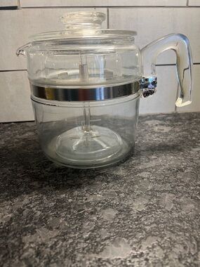 RARE Vintage PYREX FLAMEWARE 6 cup stovetop percolator. COMPLETE. No chips